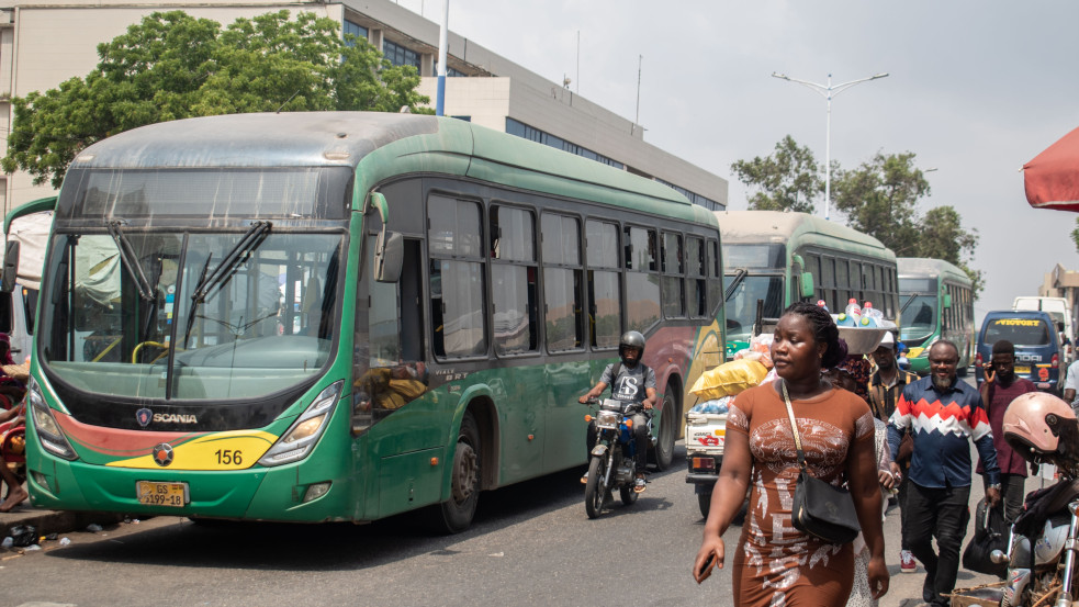 Egyre súlyosabb börtönbüntetés jár a buszokon végzett prédikálásért Ghánában