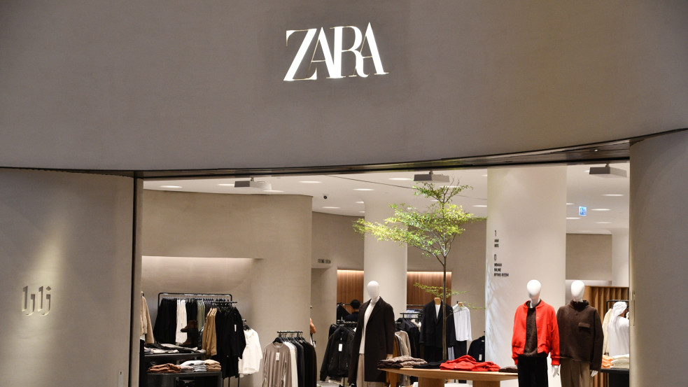 A Zara két hirdetését is betiltották, amiért egészségtelenül sovány modellek szerepeltek rajtuk