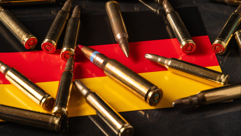 20 ezer töltényt loptak el a német hadseregtől, amíg a szállítmány sofőrje aludt