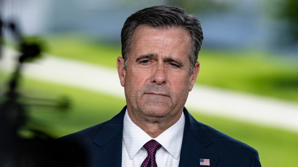 Politico: Iránnal és a NATO-val kapcsolatosan figyelmeztette a CIA-igazgatója az oroszokat titkos moszkvai útján