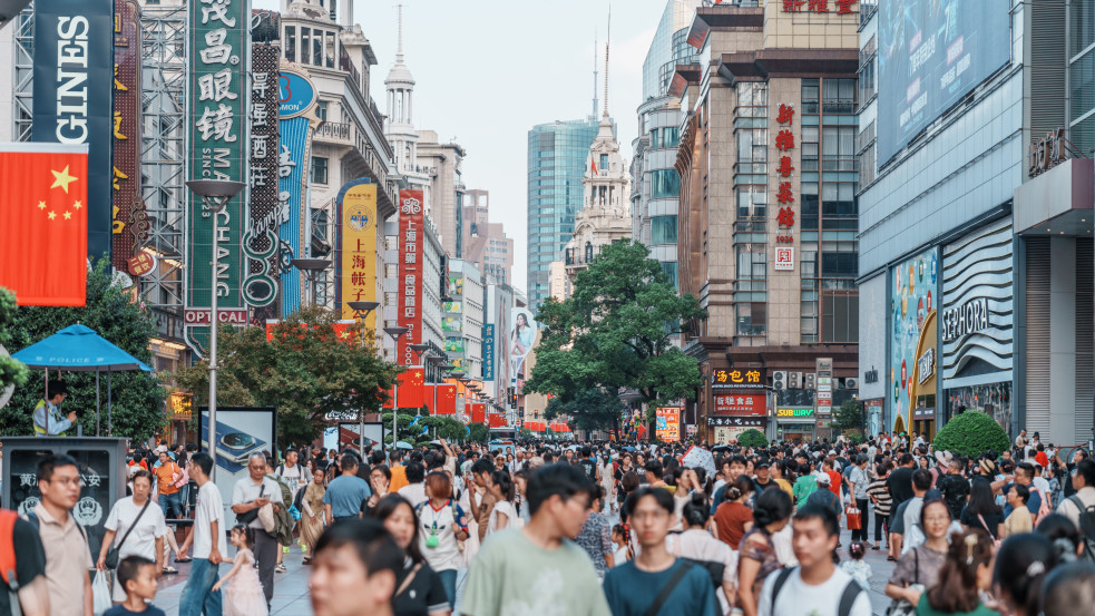 Rekordalacsonyra esett a születési ráta Kínában