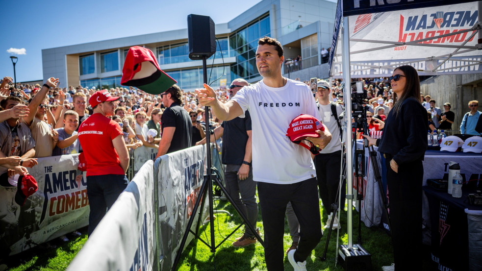 Izrael posztumusz kitüntetést ad Charlie Kirknek antiszemitizmus elleni küzdelméért