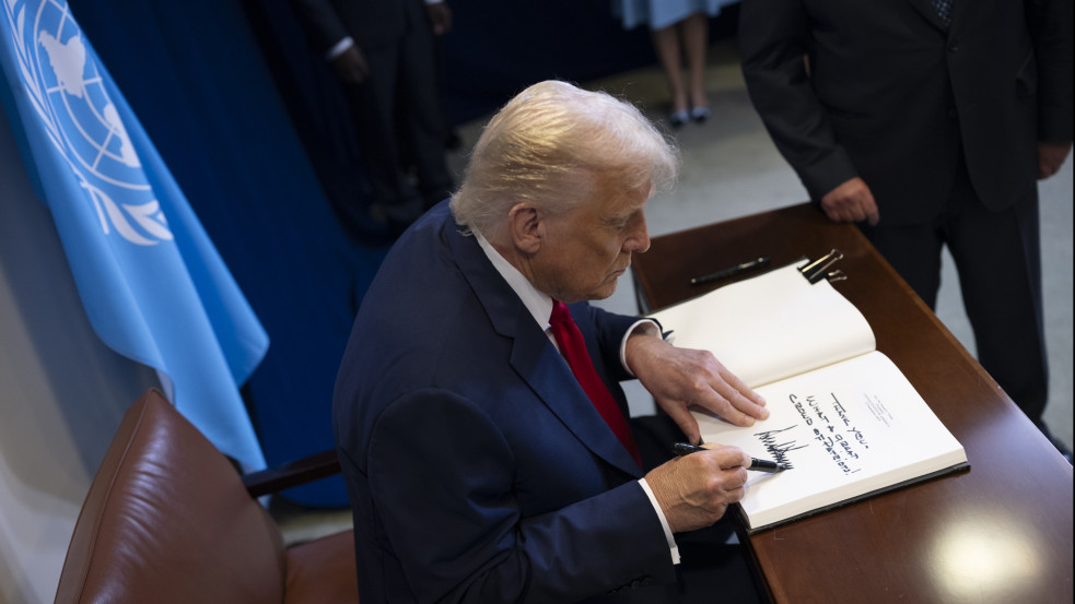 Trump: a Béketanács az ENSZ helyébe léphet