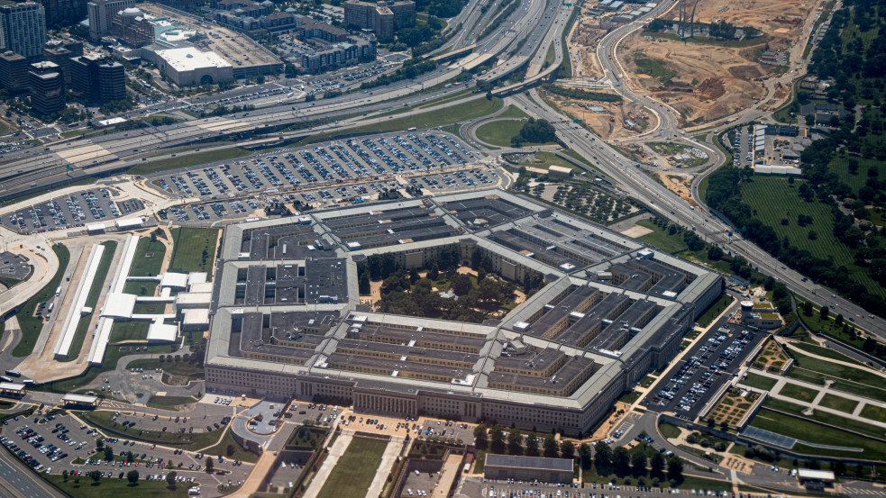 A Pentagon UAP-kutatásvezetője: 80 éve ismerjük az idegeneket