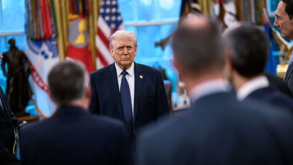 Meggyengülhet a NATO európai bástyája: Trump komoly csapatkivonásokat helyezett kilátásba