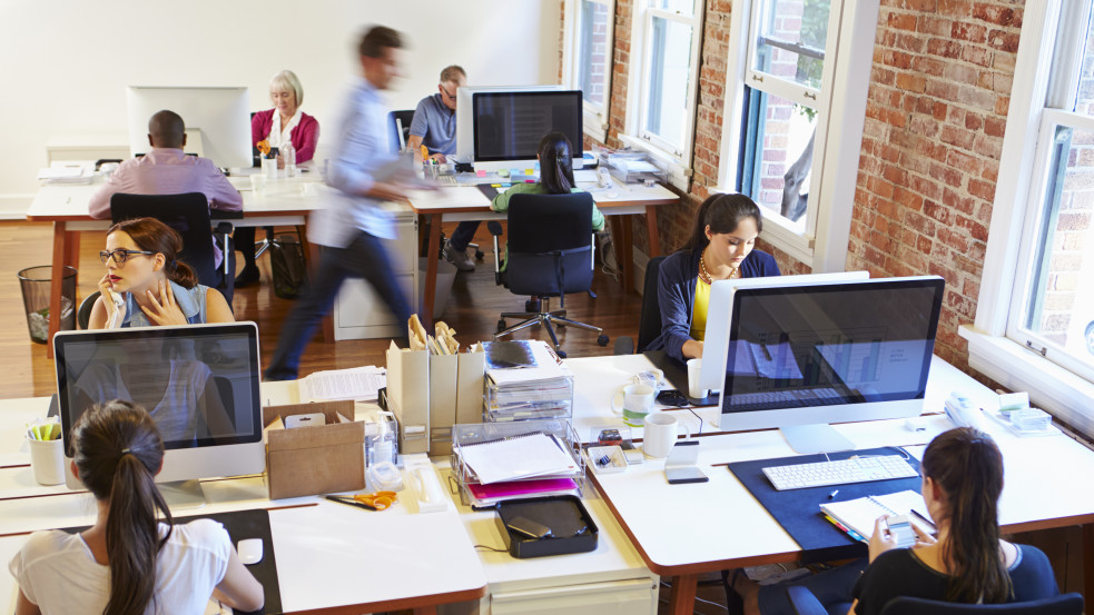 Növeli a stroke kockázatát a napi nyolcórás ücsörgés 