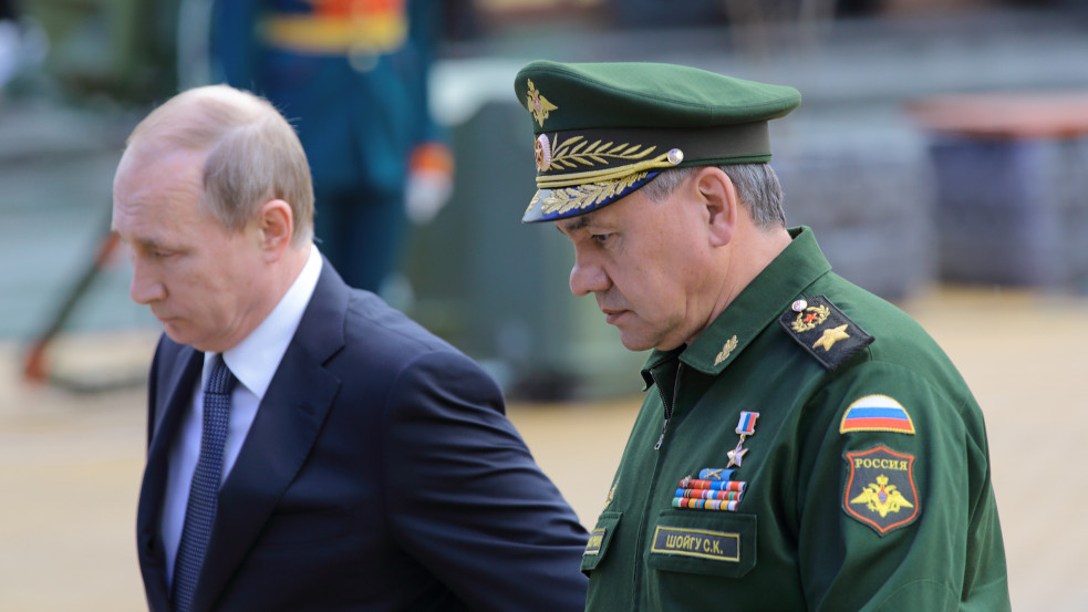 Percről percre: Putyin készültségbe helyezte nukleáris erejét, hétfőn jöhet az orosz-ukrán tárgyalás