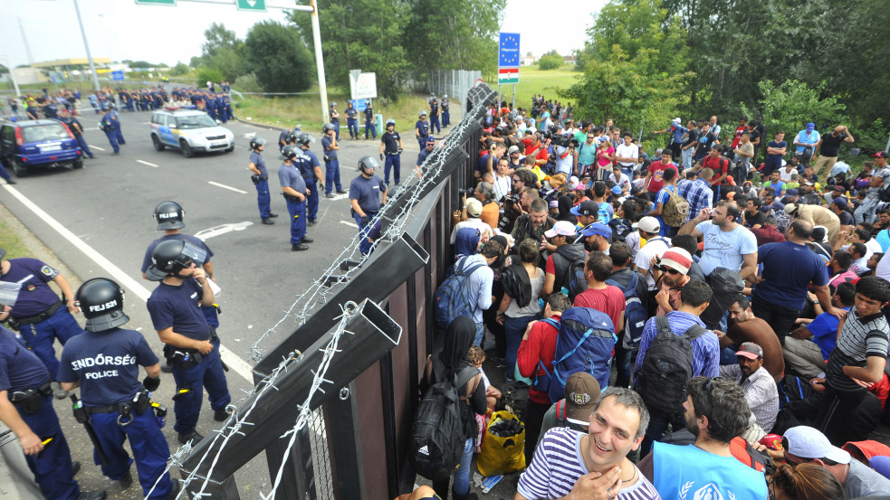 „Itt az ideje, hogy felálljon egy határvadász testület” - Migránsok lövöldöztek a magyar határ közelében szombaton