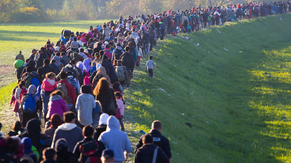 Olyan sok a bevándorló, hogy történelmi csúcsra emelkedett Németország lakossága