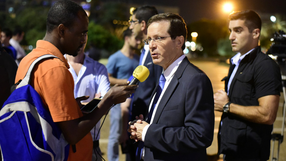 „Szívélyes megbeszélés”: egységes fellépésről tárgyalt az izraeli államelnök az Egyesült Arab Emírségekben