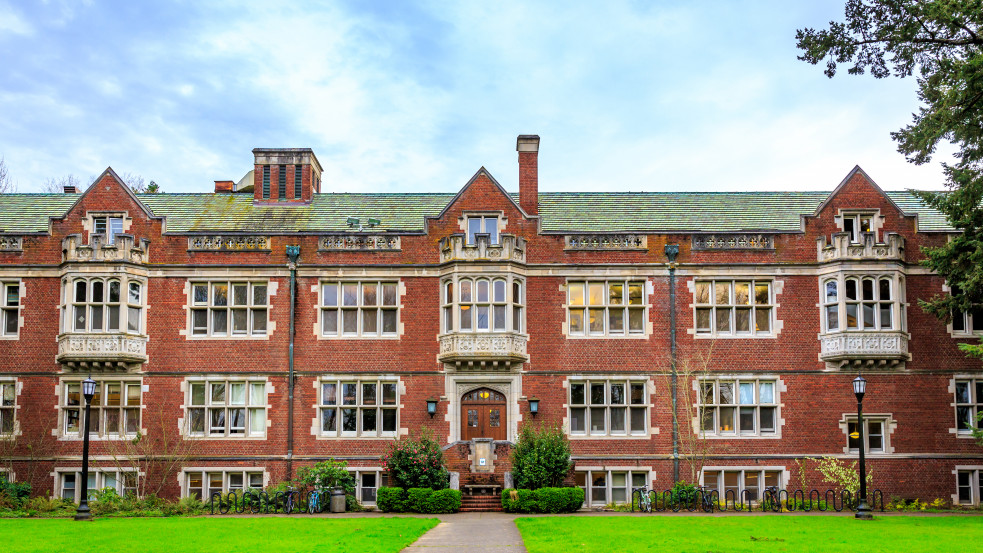 Portland az a hely, ahol ezentúl a fiúmosdókban is elérhető lesz a tampon az iskolákban