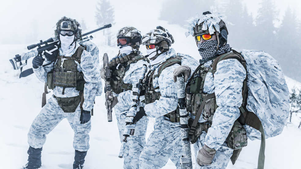 Parancs nélkül is tüzet nyithatnak a dán katonák, ha bárki megkísérli Grönland megszállását