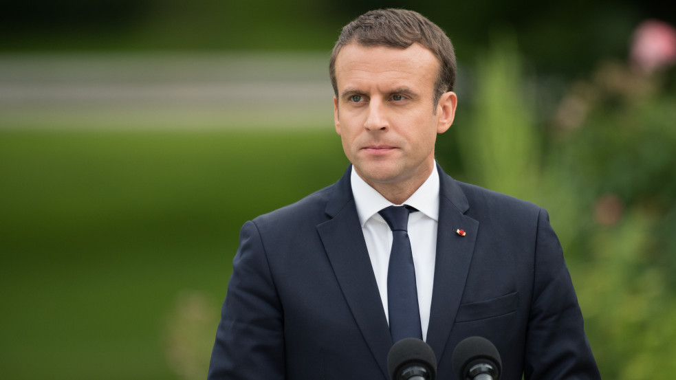 Macron a bőség időszakának a végét és nagy zűrzavart vizionál