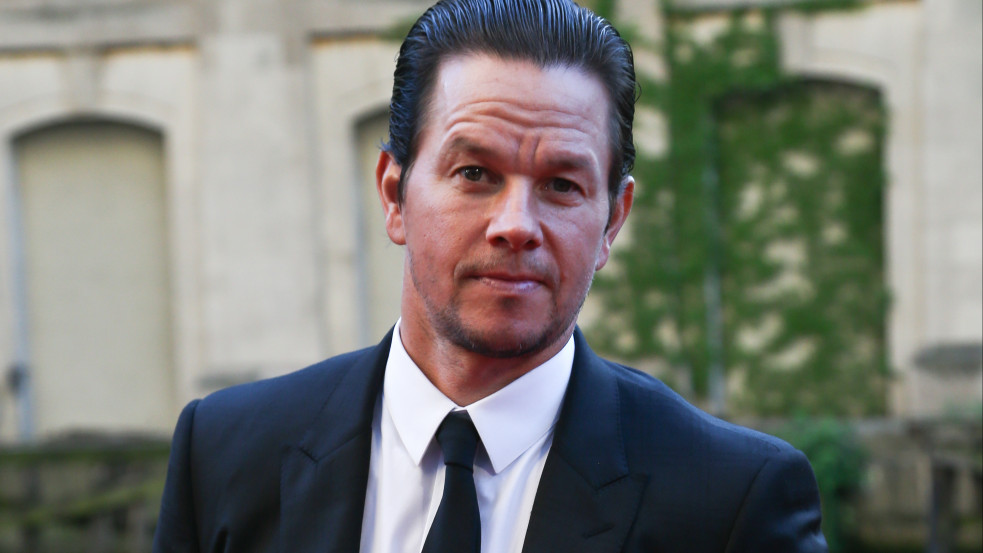 Isteni üzeneteket közvetítő filmek felé fordulna Mark Wahlberg 