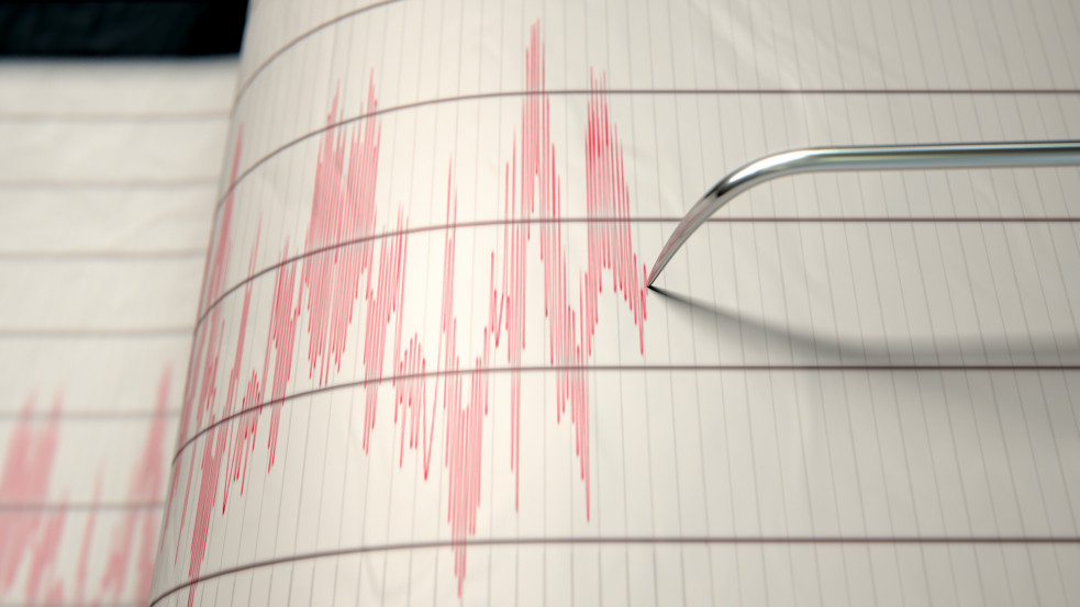 Szokatlanul erős földrengés rázta meg Szecsuánt, 60-an megsérültek