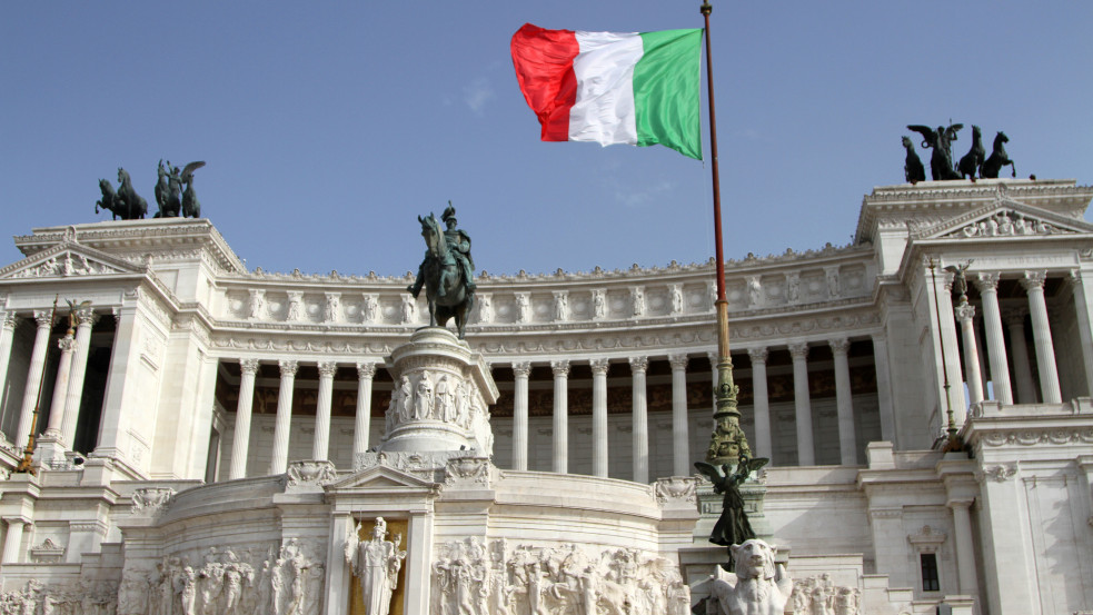 Elbukott az olasz LMBTQ-törvény