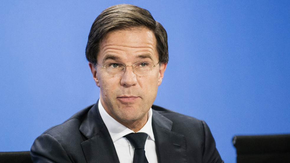 Mark Rutte szerint kevés az esélye, hogy Ukrajna uniós tagjelölt legyen a közeljövőben