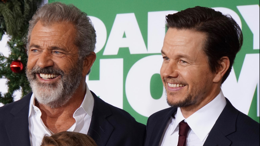 Hitről szóló filmmel fog debütálni Mark Wahlberg és Mel Gibson nagypénteken