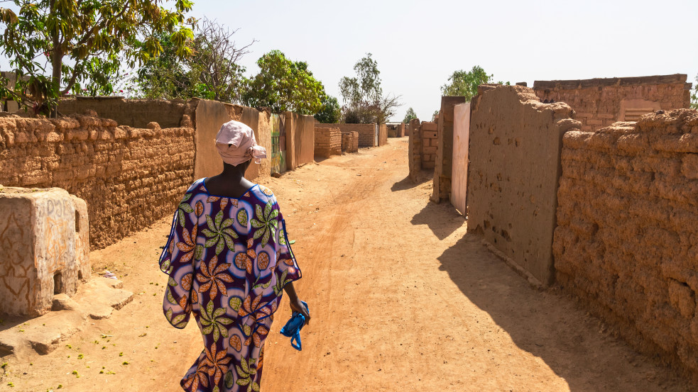 Keresztény hívőket mészároltak le egy Burkina Faso-i templomban