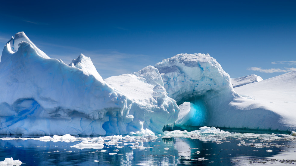 Már az antarktiszi hóban is kimutatható a mikroműanyag