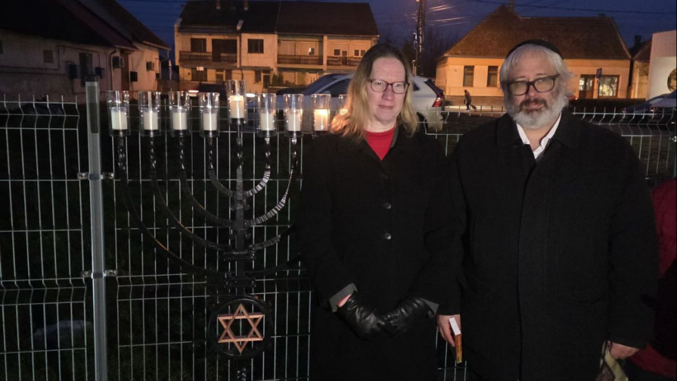 Izraeli nagykövet: Sötétség a világban, fény Magyarországon