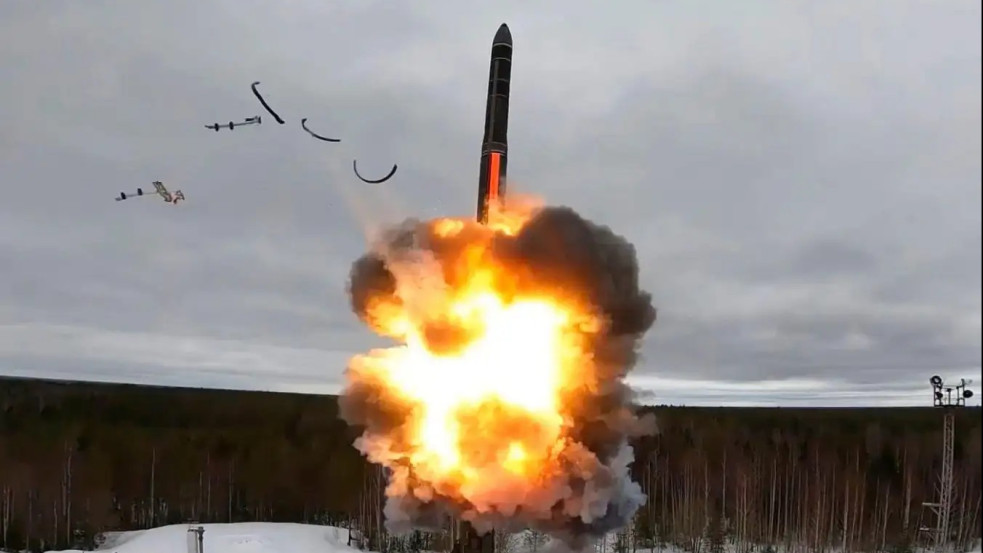 Hiperszonikus Oresnyik rendszerrel támadta Putyin Nyugat-Ukrajnát