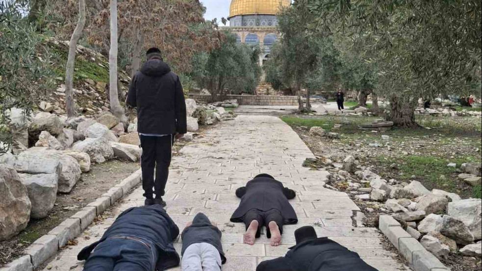 Hivatalos: bárki nyilvánosan imádkozhat a Templom-hegyen