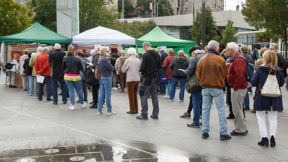 Döcögve indult az ellenzéki előválasztás