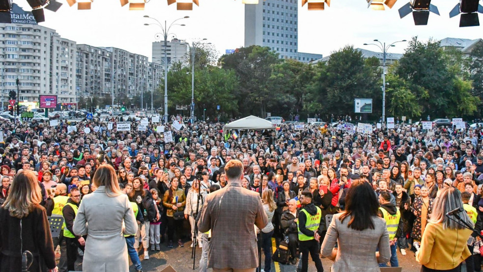 Keresztény nagygyűlés Bukarestben a családokért